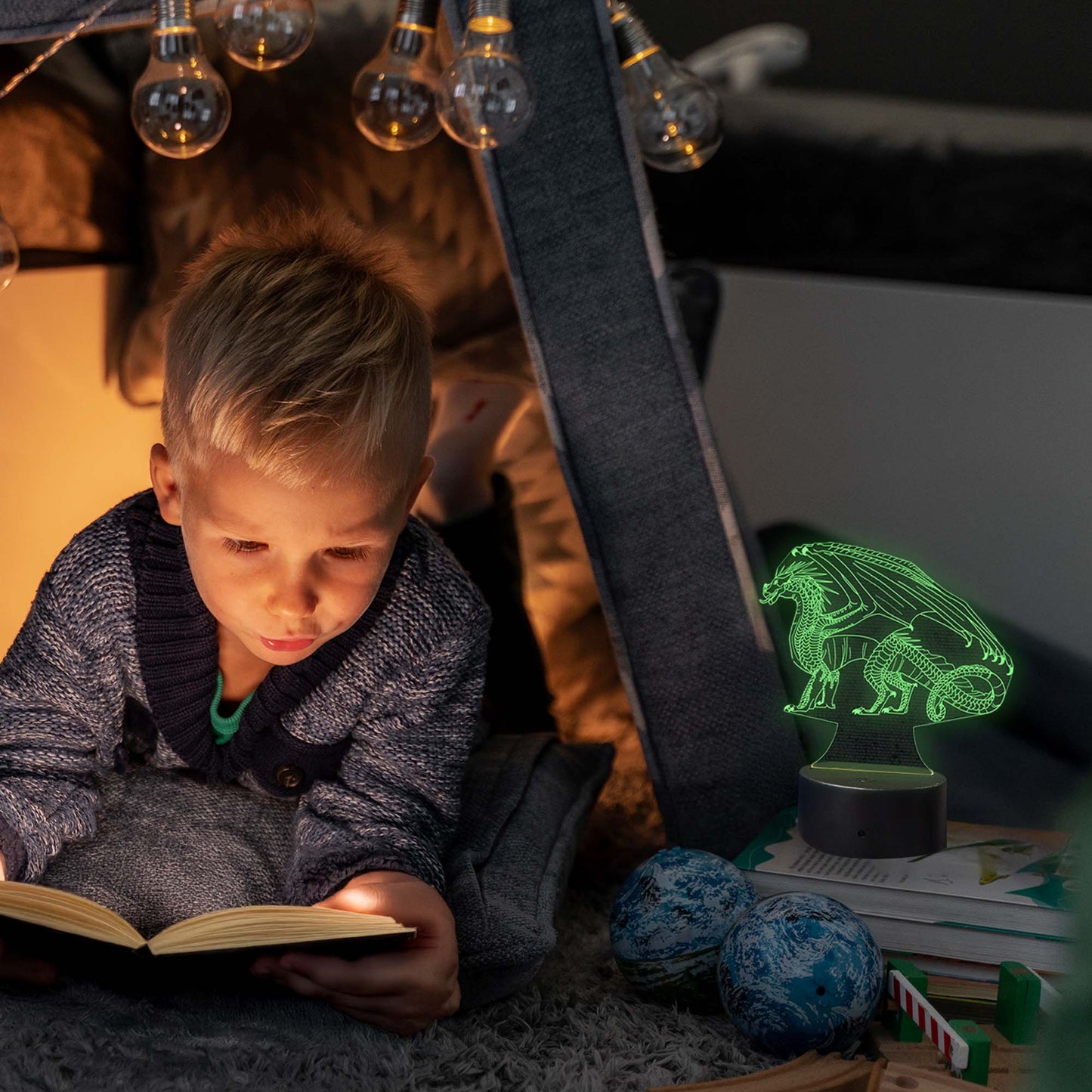 INDIGOS UG - 3D LED Nachttischlampe - runder Drache - Touch-Nachtlicht - Illusion, Geschenk - Weihnachten Geburtstag Junge - Mädchen Nachtlicht